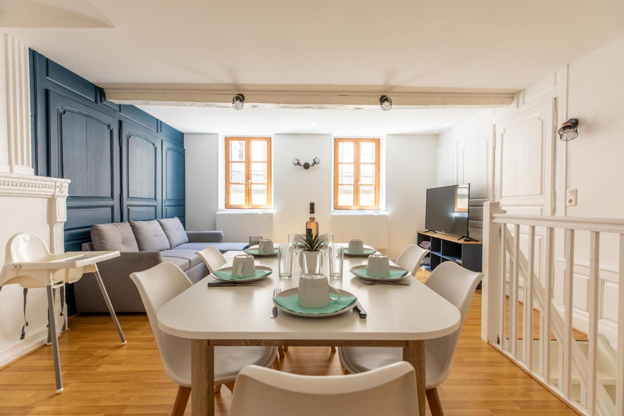 Le Petit Pirou # Cosy # Halte Auvergne Thiers Exterior photo
